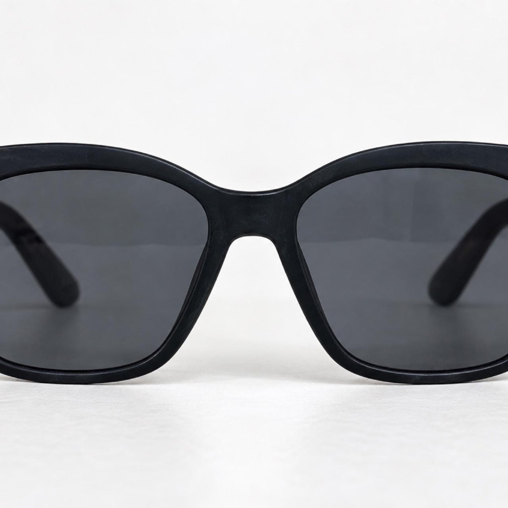 Goodr Black Polarized Sunglasses 🖤